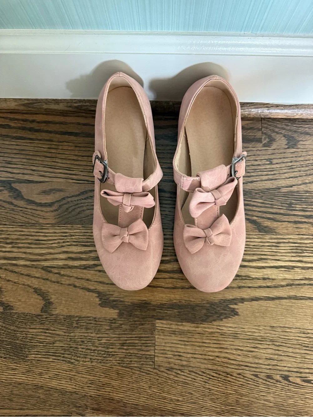 Pink heels